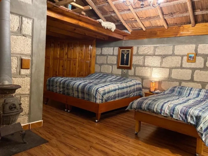 3 Bedrooms Cottage