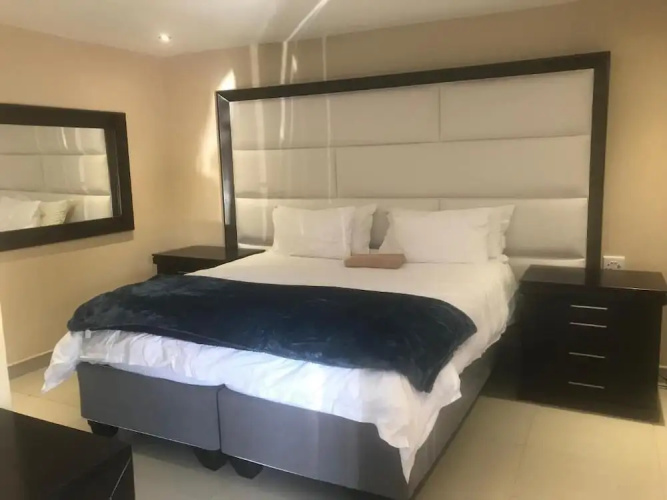 1 Oak lodge