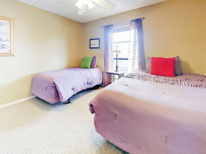 2BR w/ Pools & Gulf Views