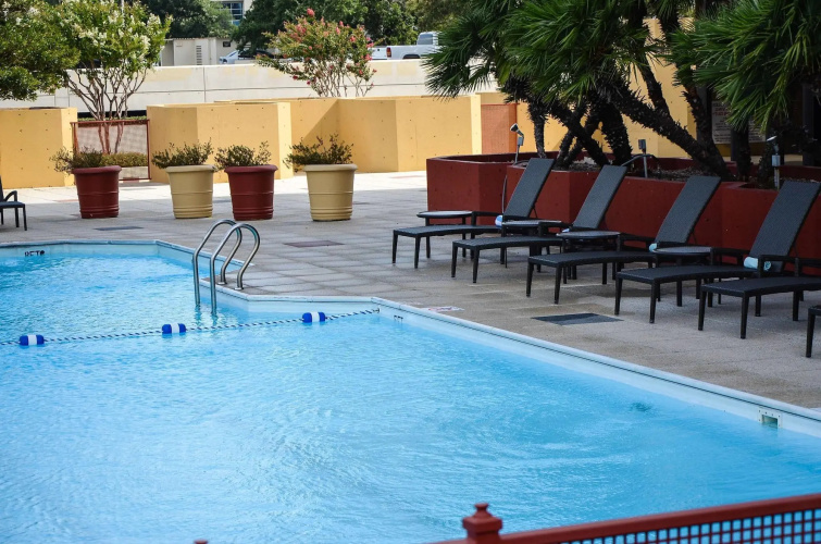 DoubleTree by Hilton Houston - Greenway Plaza photo 19