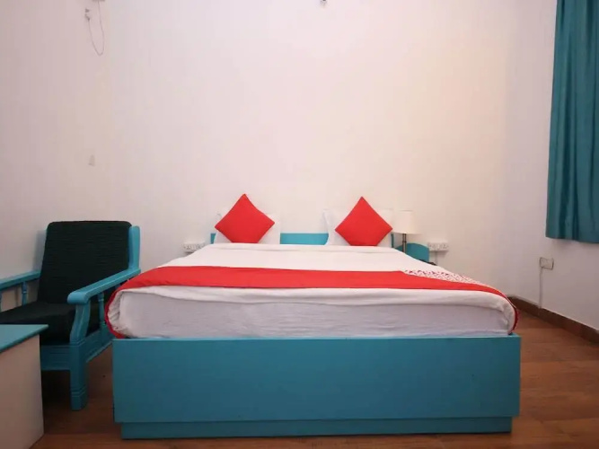 Hotel Amar by OYO Rooms