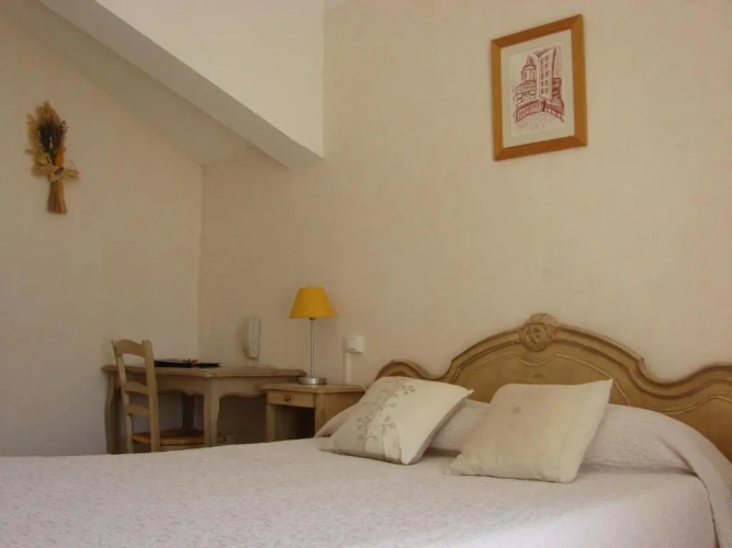 Classic Triple room with view