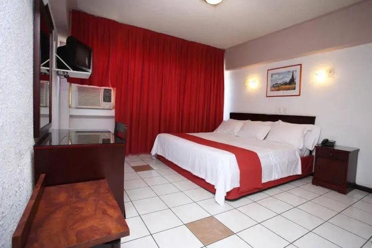 Robert Prince Hotel