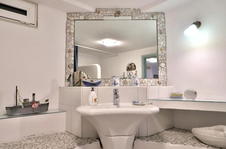 Olive House Traditional Villa with Pool