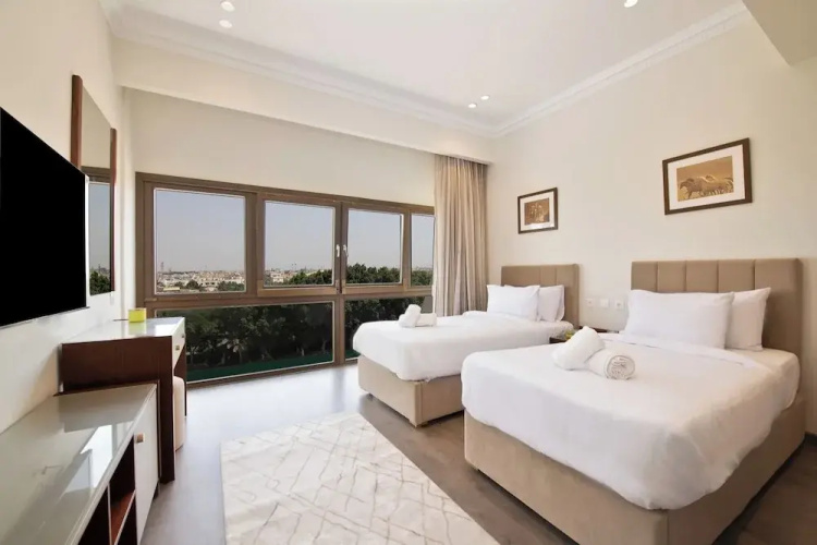 Golfview Duplex at Golf Estate 504