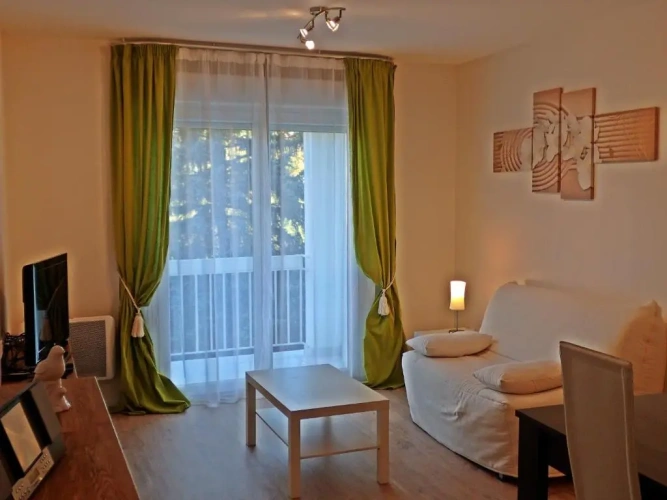 2 Bedrooms Double Apartment