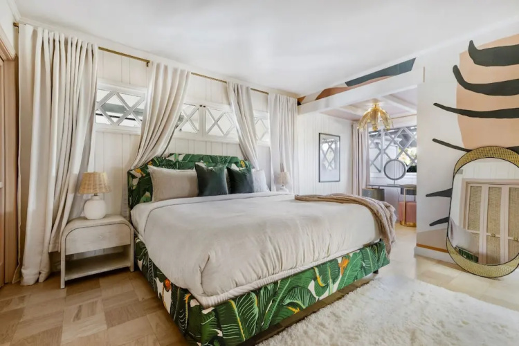 Beverly Tree House