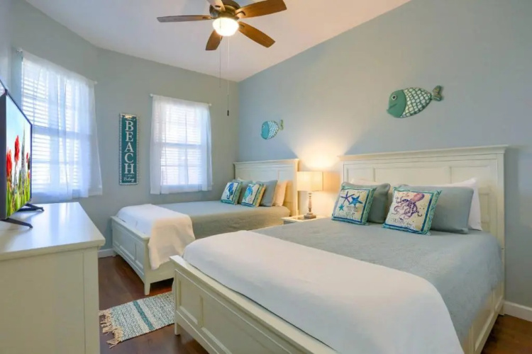 506 Harborview Grande