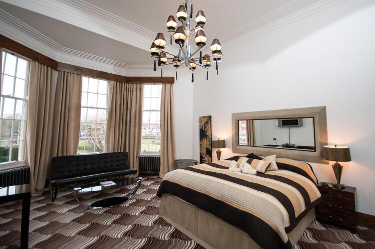 Leverhulme HotelOver view