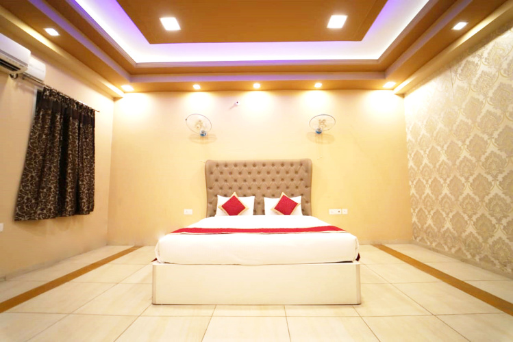 Executive room