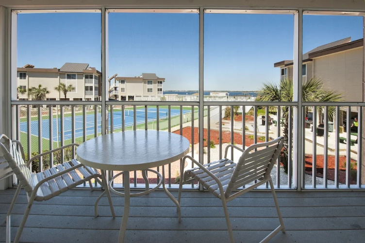 Getaways at Soundside Holiday Beach