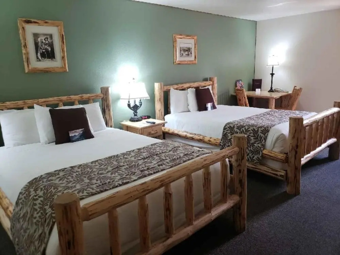 Cody Legacy Inn & Suites