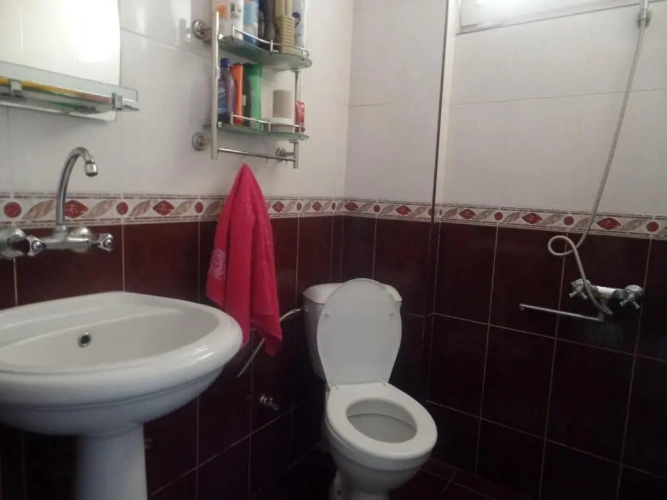 Standard Triple room with city view