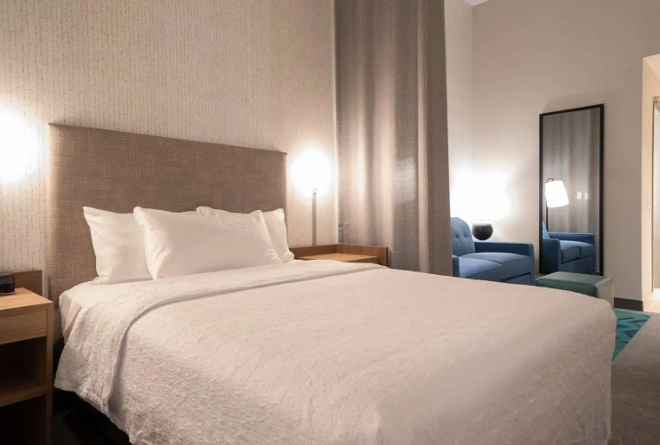 Quadruple Suite