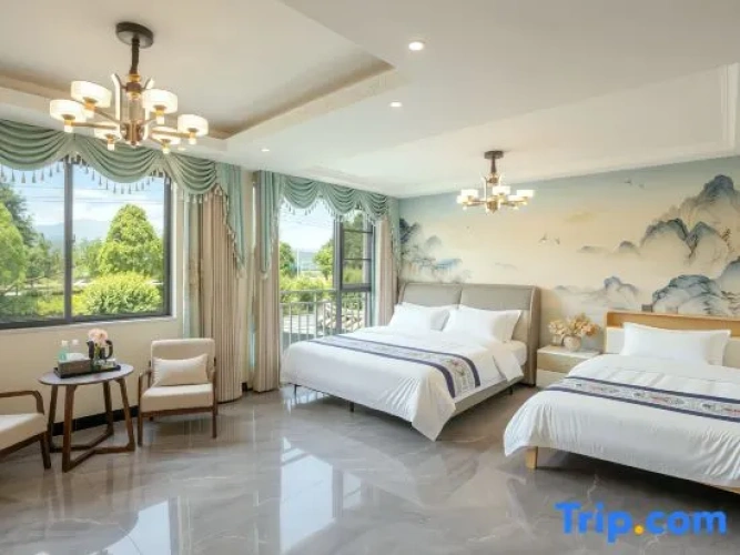 Standard Twin Family room