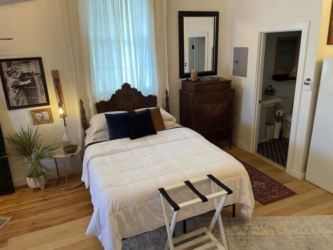 Deluxe Double Suite