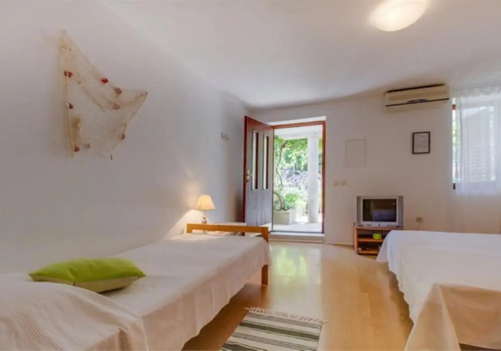Apartment Jelena