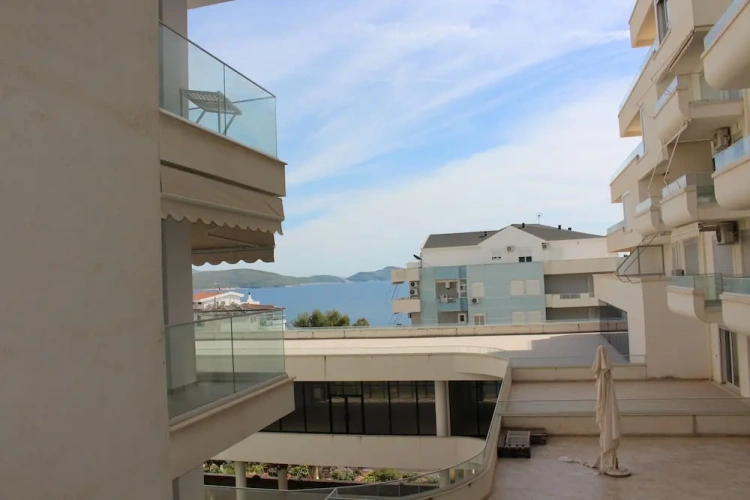 1 Bedroom Premier Apartment
