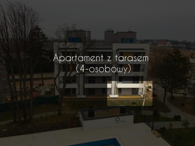 Apartment with pool view