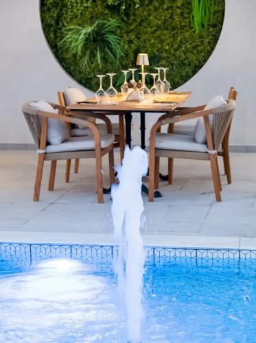 The Mini Resort