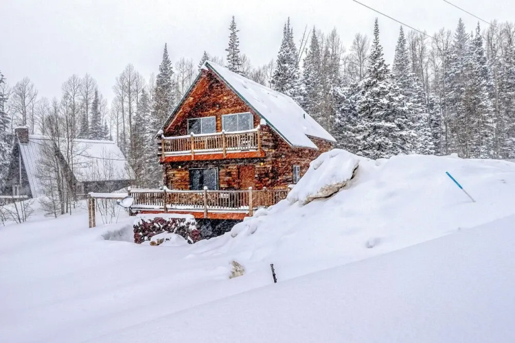 Lovely 3BR Mountain View Fireplace