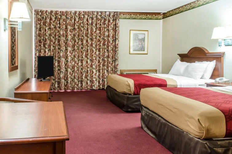 Inn At York