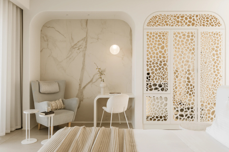 Lovia Mykonos Hotel