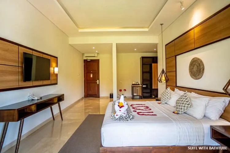 djabu Echo Beach Hotel