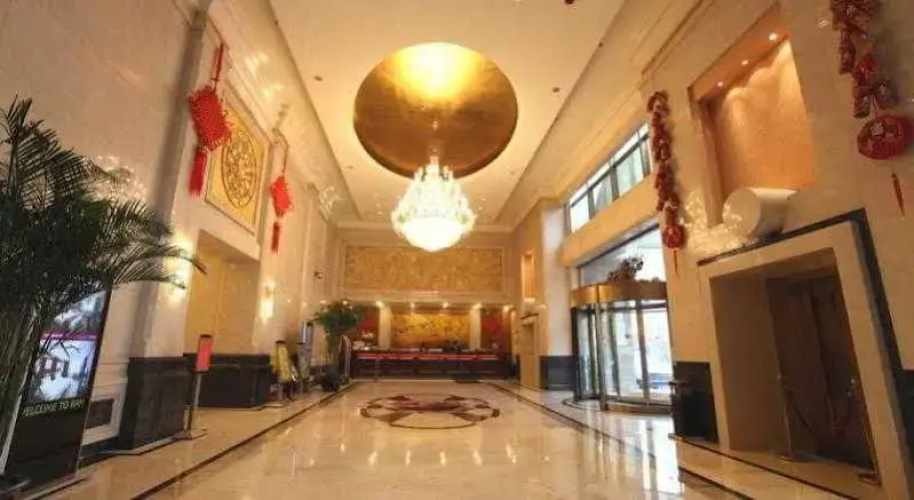 Atour S Hotel