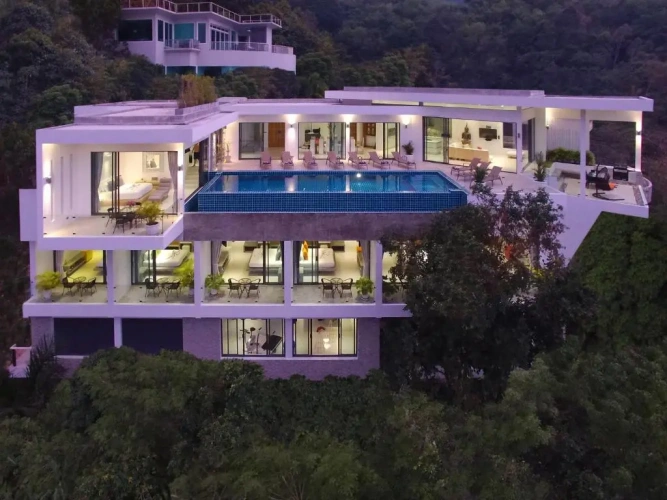 Deluxe Villa