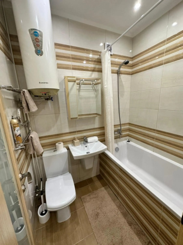 Apartment 1, Podilya