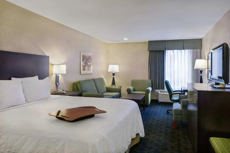 Hampton Inn Eugene