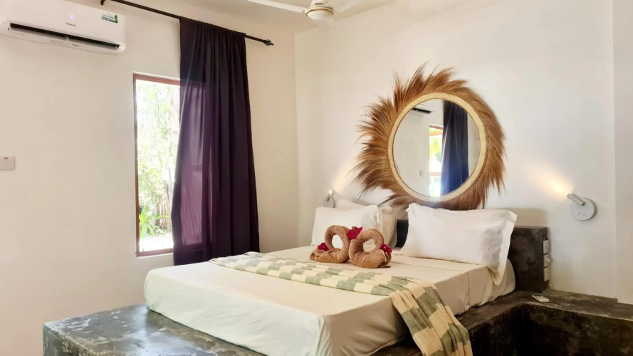 Garden Beach Bungalows