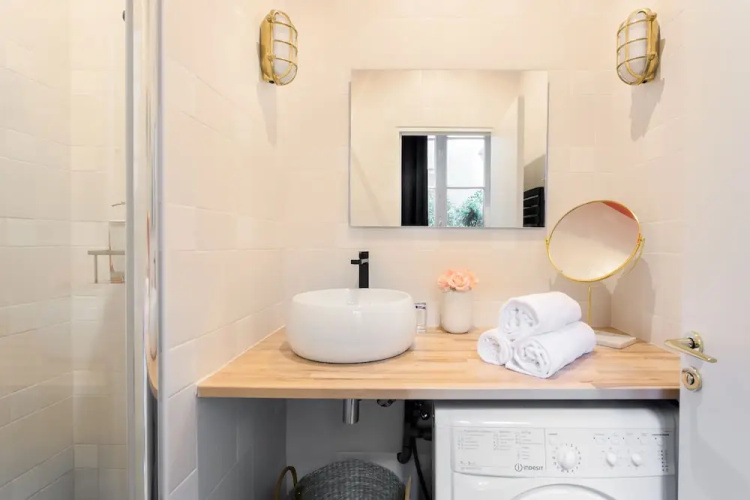 Luxury 2 Bedroom 2 Bathroom - Louvre Museum