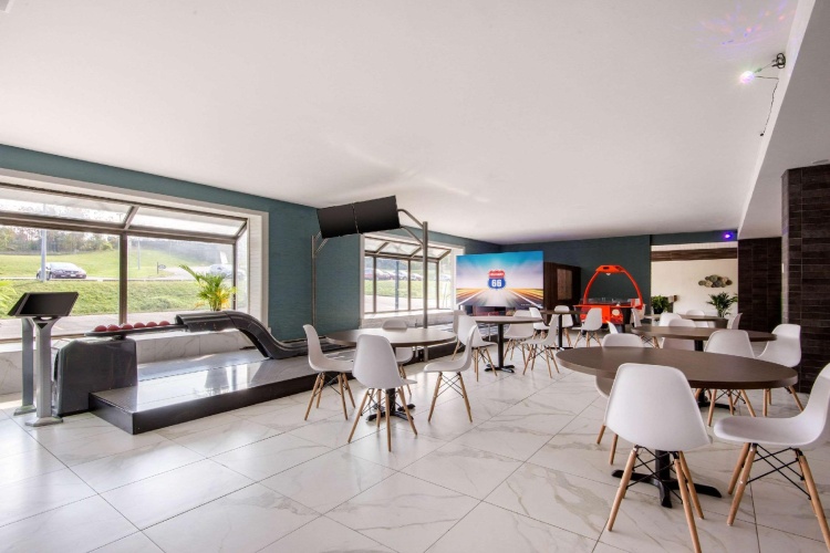 Quality Inn & Conference Centre photo 9