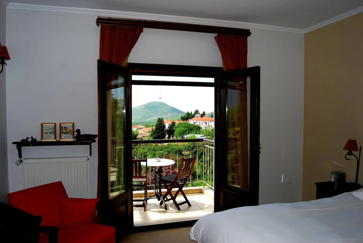 Jennifer Home Hotel