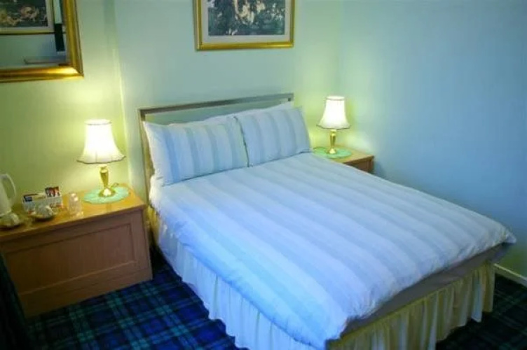 Garlands Guest House