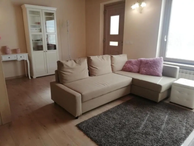 2 Bedrooms Villa