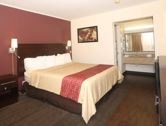 Red Roof Inn Santee