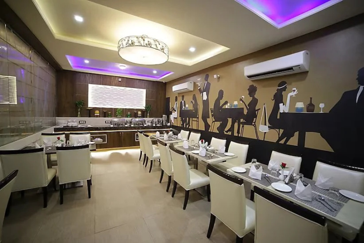 Hotel Royal Inn