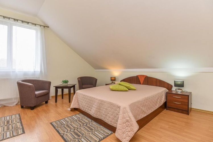 Classic Quadruple room