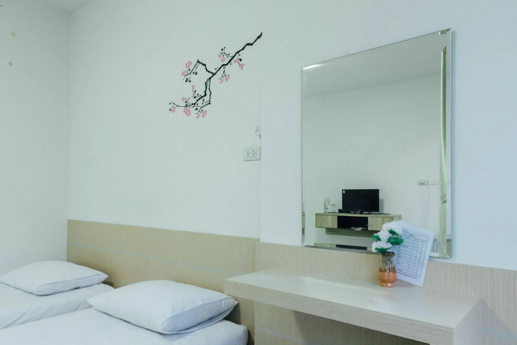 Cheaper Room