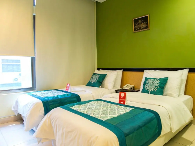OYO 151 Twin Hotel
