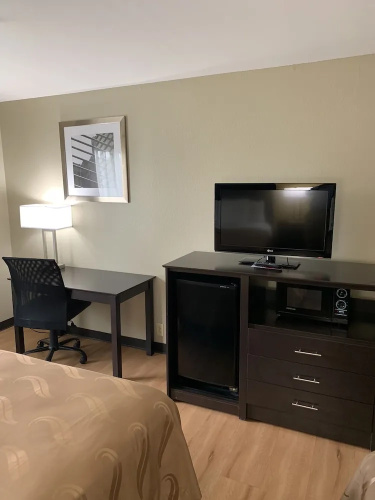 Comfort Inn - Canton