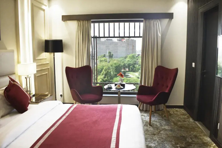 Best Western Plus Grand Hotel Multan