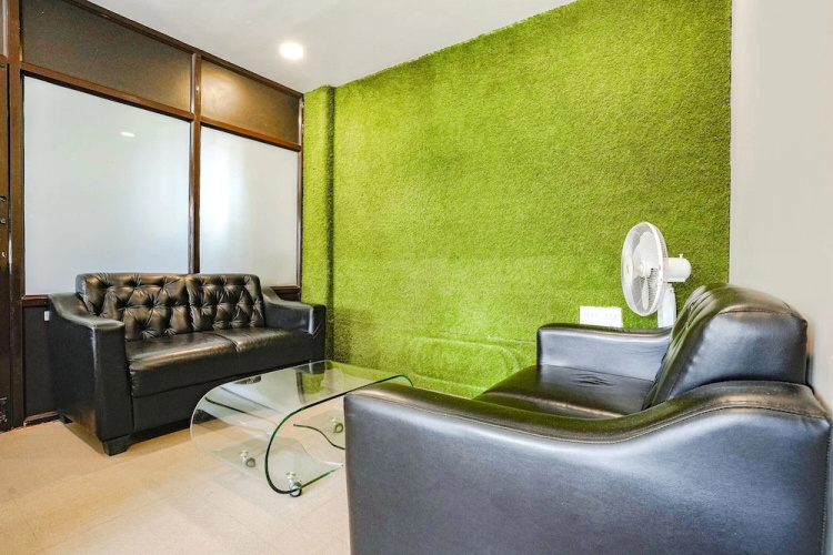 24 Baner By OYO Rooms