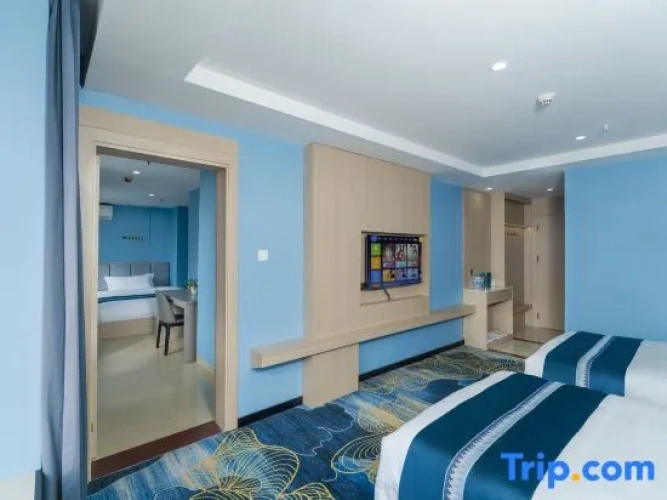 Deluxe Sextuple room