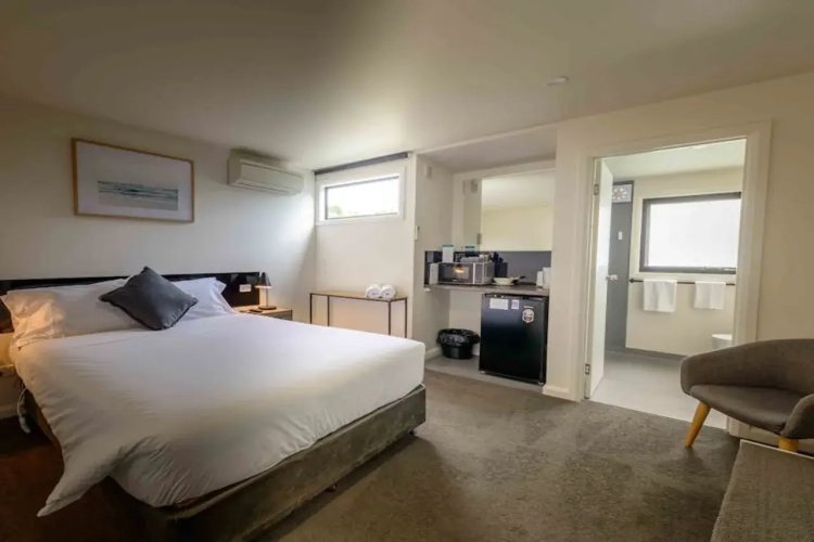 Homelea Accommodation Spa Cottage And Apartments