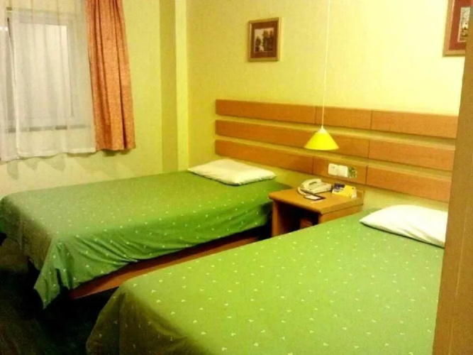 Qingdao Home Inn - Central Business District
