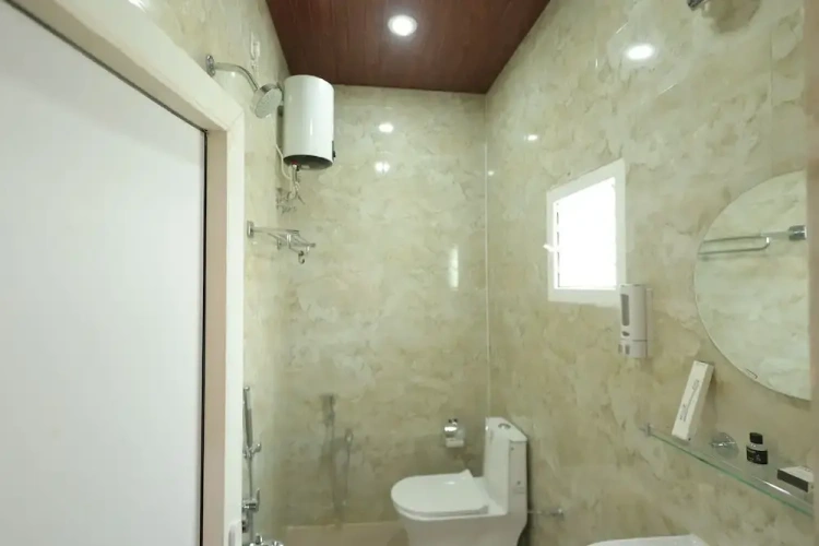 Deluxe Double room with balcony and with garden view